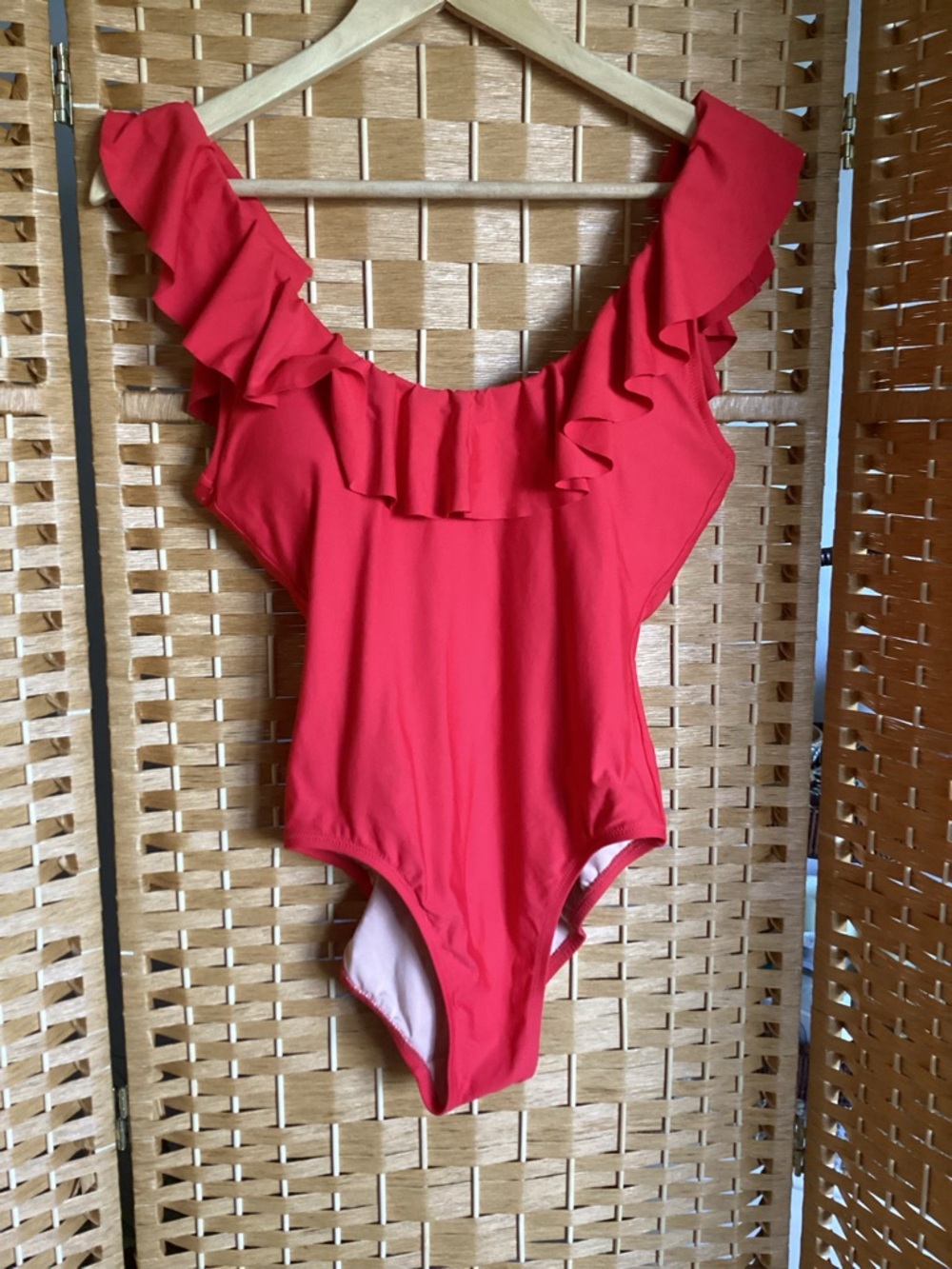 J. Crew Ruffle Scoopback Swimsuit Size 2 One Piece Red EUC - Picture 5 of 13